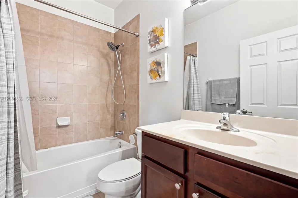 8948 W 35th Ave #8948 Hialeah, FL 33018