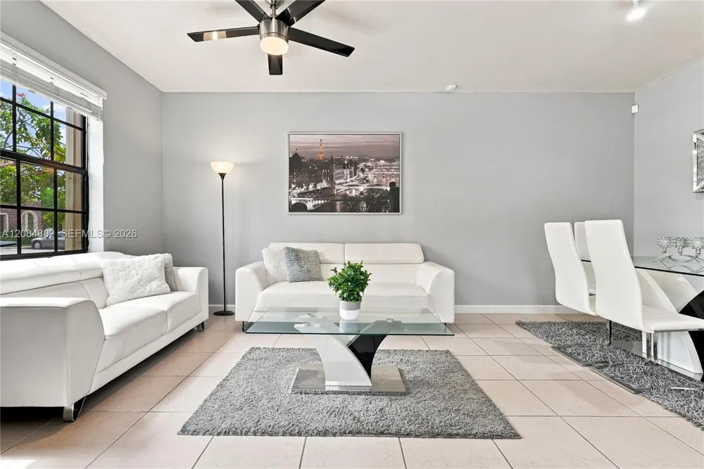 8948 W 35th Ave #8948 Hialeah, FL 33018