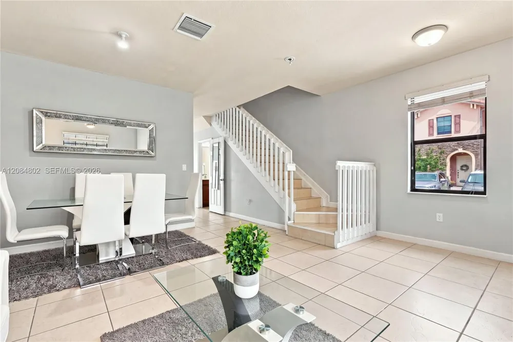 8948 W 35th Ave #8948 Hialeah, FL 33018