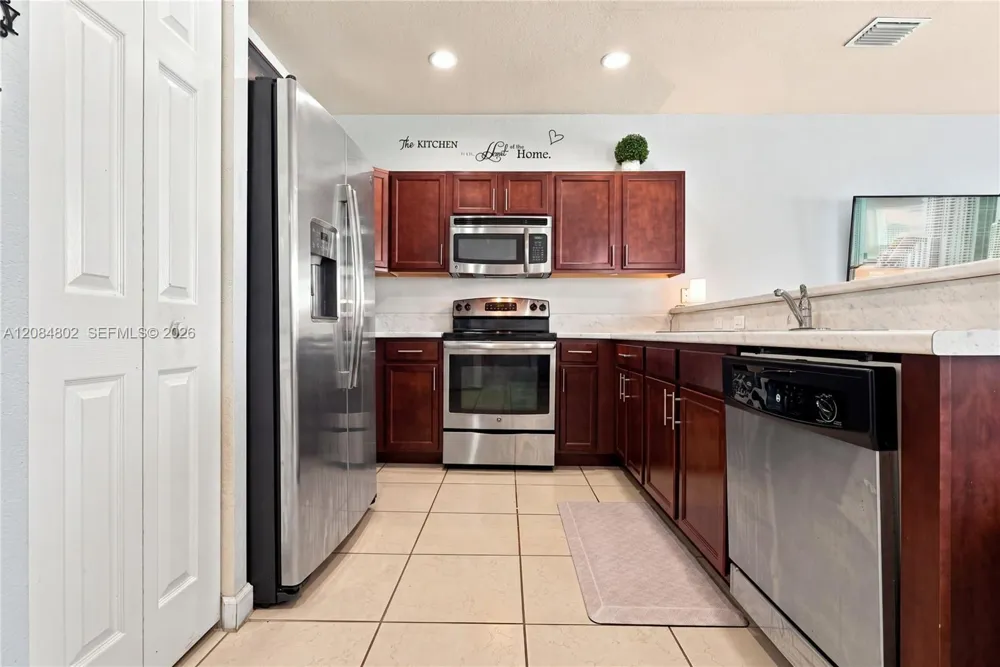 8948 W 35th Ave #8948 Hialeah, FL 33018