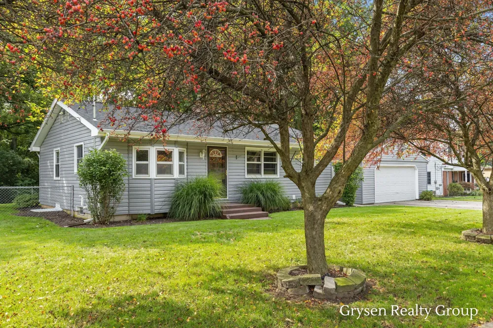 2034 Acton Road NW Grand Rapids City, MI 49504