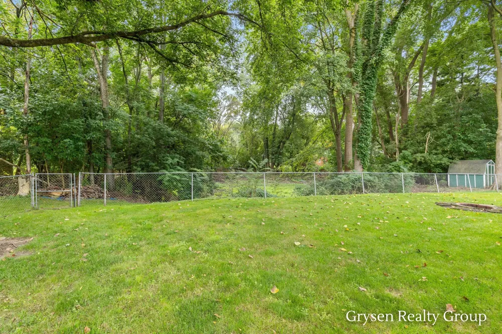 2034 Acton Road NW Grand Rapids City, MI 49504