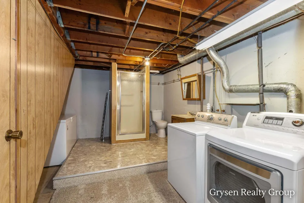 2034 Acton Road NW Grand Rapids City, MI 49504