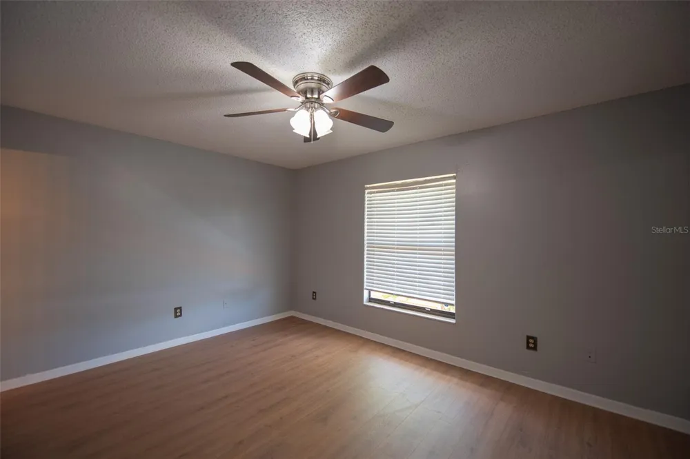 1621 SANDY POINT SQUARE #61 Orlando, FL 32807