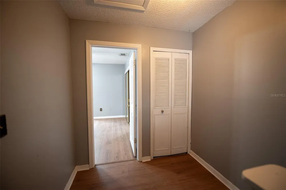 1621 SANDY POINT SQUARE #61 Orlando, FL 32807