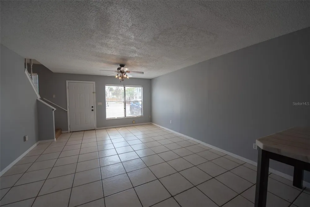 1621 SANDY POINT SQUARE #61 Orlando, FL 32807