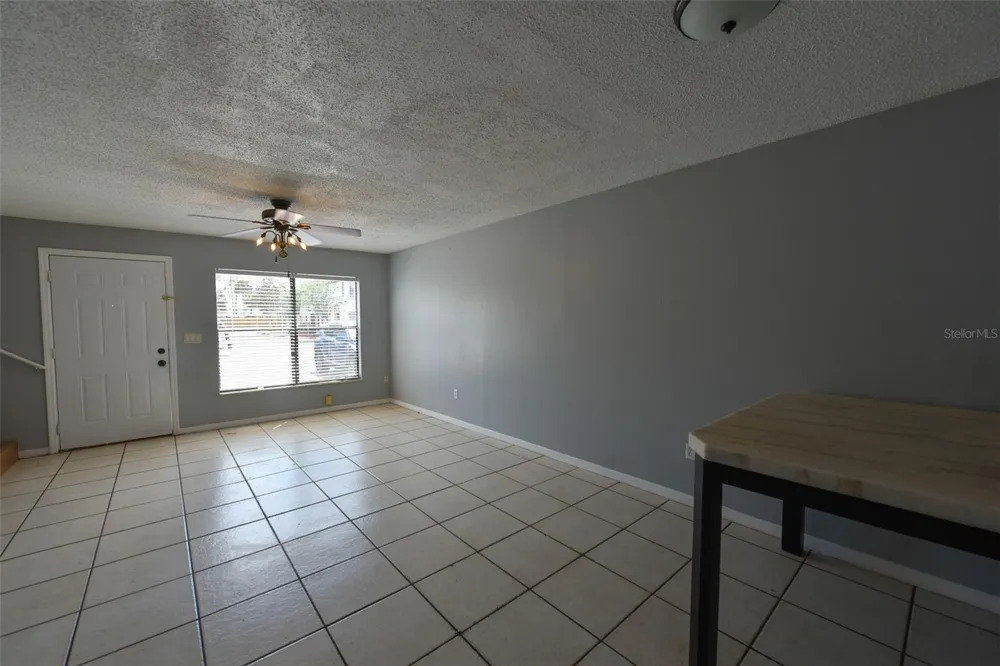 1621 SANDY POINT SQUARE #61 Orlando, FL 32807