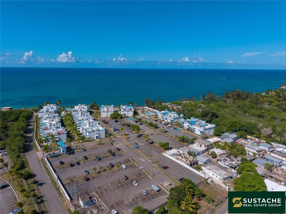 1 CALLE CHARLIE #A-303 Loiza, PR 00772