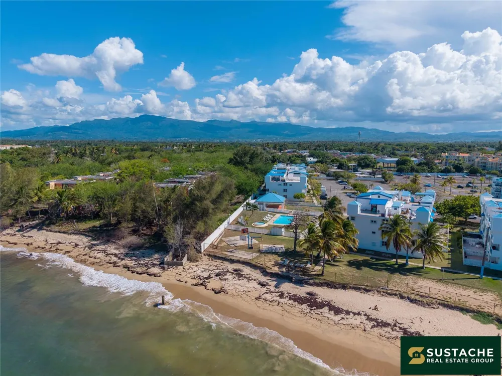 1 CALLE CHARLIE #A-303 Loiza, PR 00772