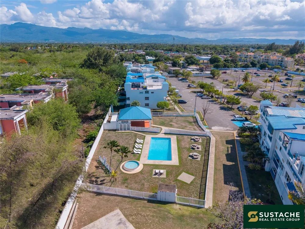 1 CALLE CHARLIE #A-303 Loiza, PR 00772