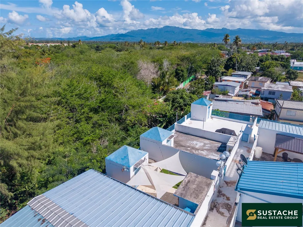 1 CALLE CHARLIE #A-303 Loiza, PR 00772