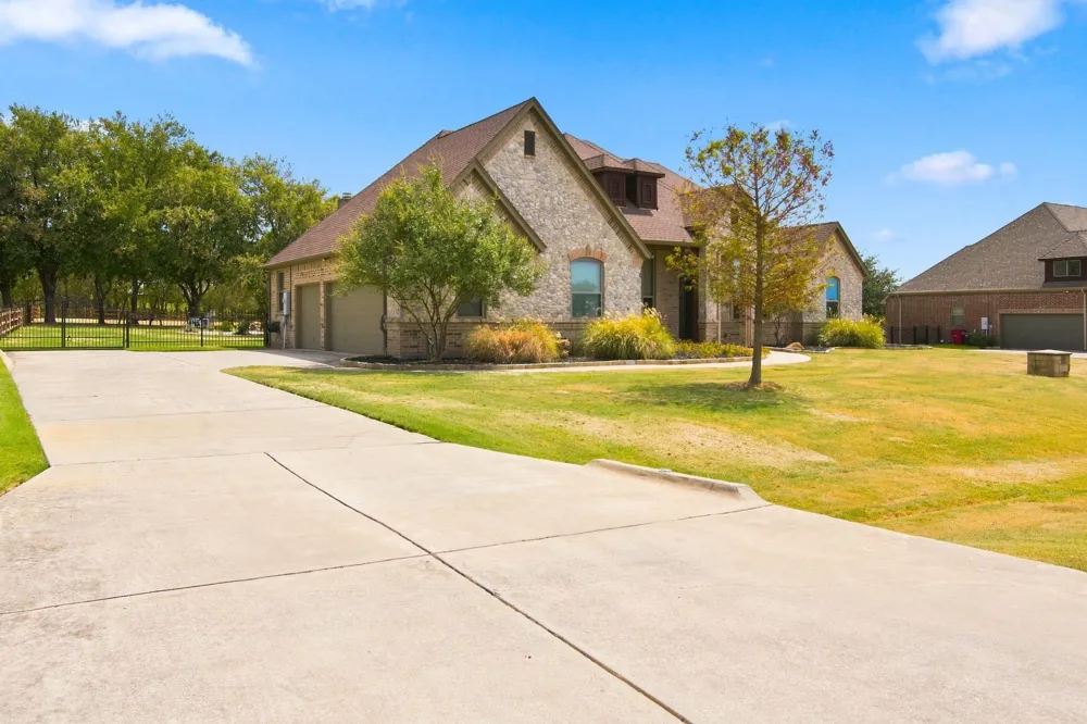 14024 Edgemon Way Newark, TX 76071