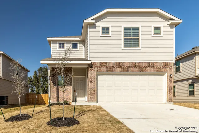 2416 Marty Way Seguin, TX 78155