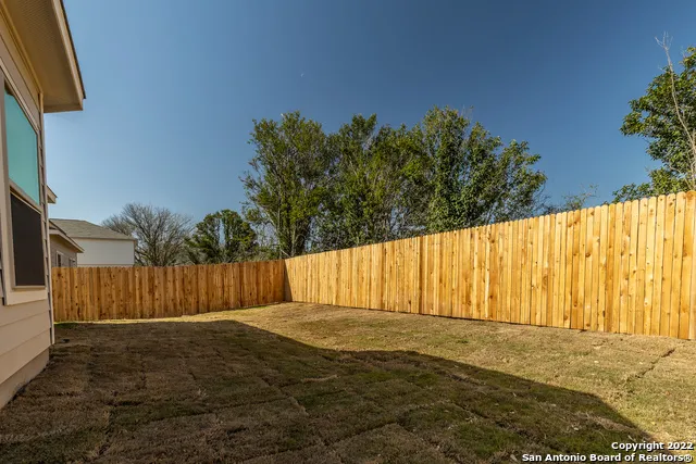 2416 Marty Way Seguin, TX 78155