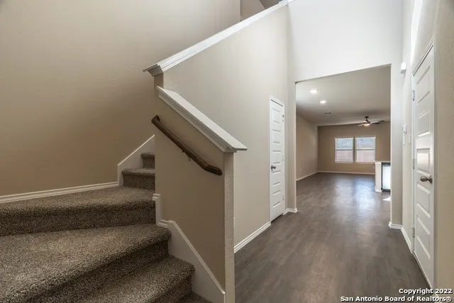 2416 Marty Way Seguin, TX 78155