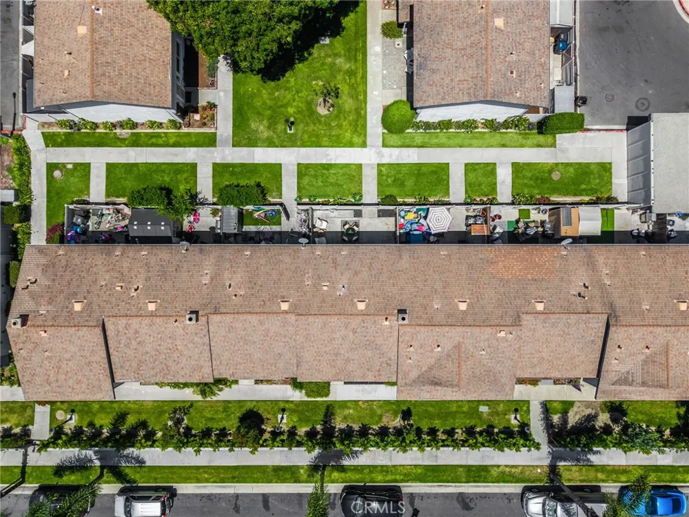 9579 Adams Huntington Beach, CA 92646