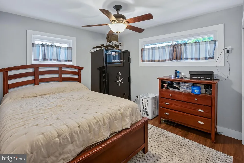 528 S MAPLE AVENUE Maple Shade, NJ 08052