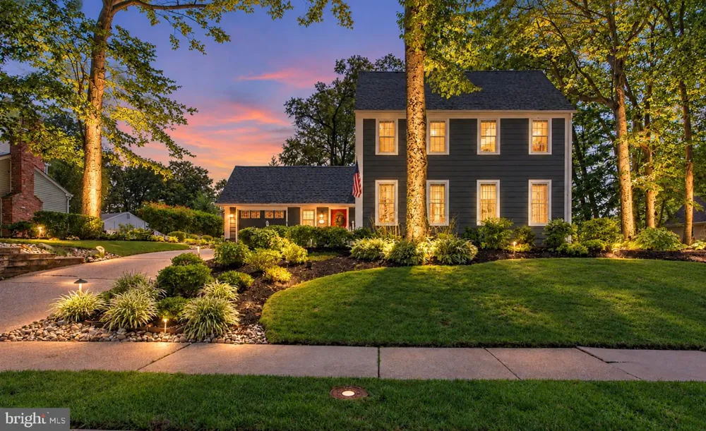 165 WESTOVER DRIVE Delran, NJ 08075
