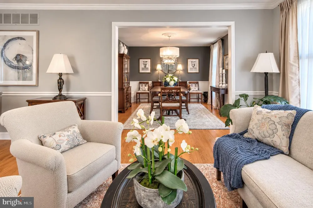 165 WESTOVER DRIVE Delran, NJ 08075