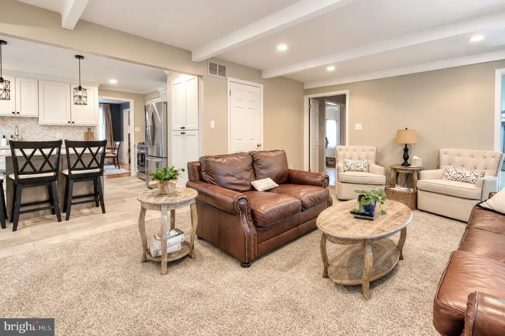 165 WESTOVER DRIVE Delran, NJ 08075