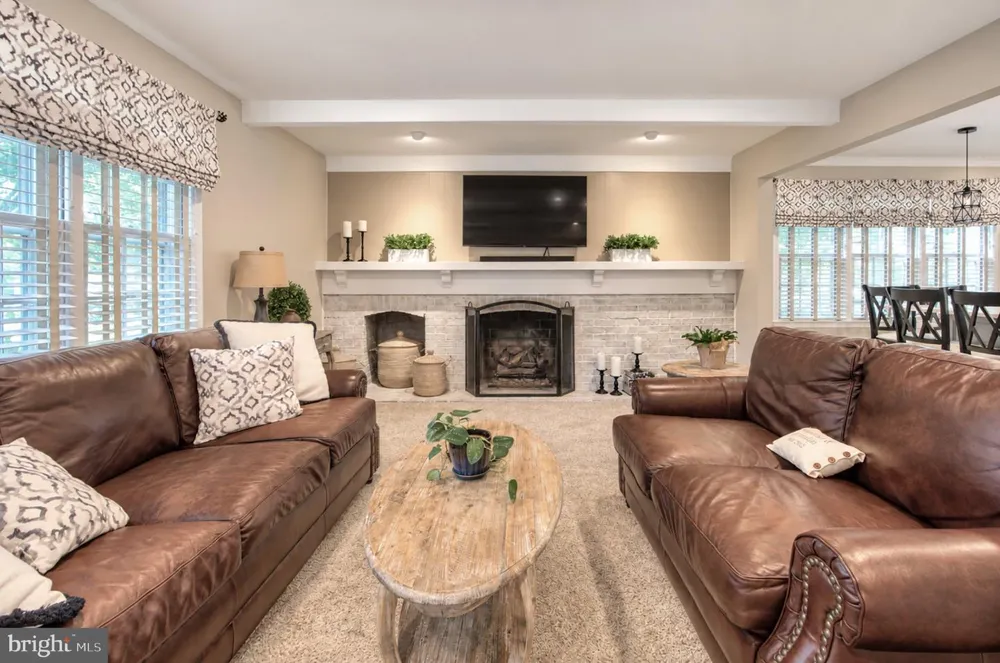 165 WESTOVER DRIVE Delran, NJ 08075