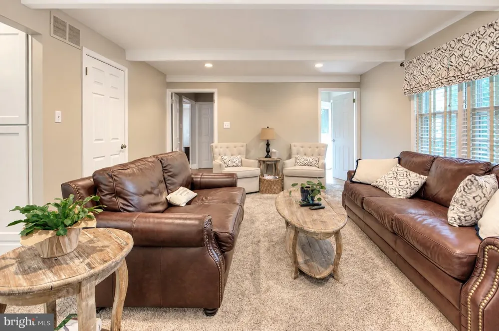 165 WESTOVER DRIVE Delran, NJ 08075