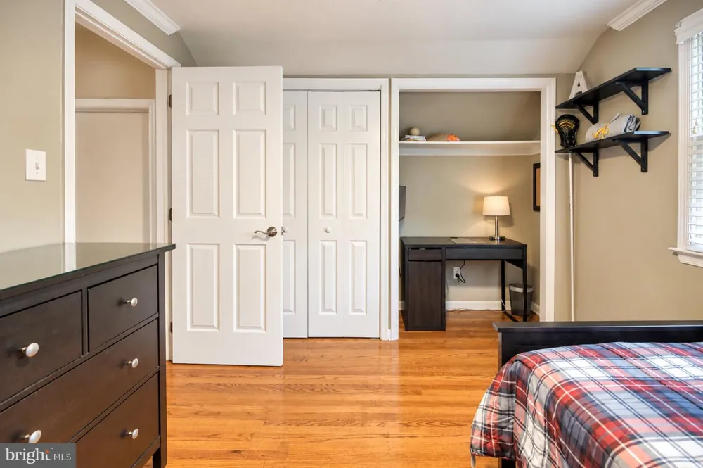 165 WESTOVER DRIVE Delran, NJ 08075