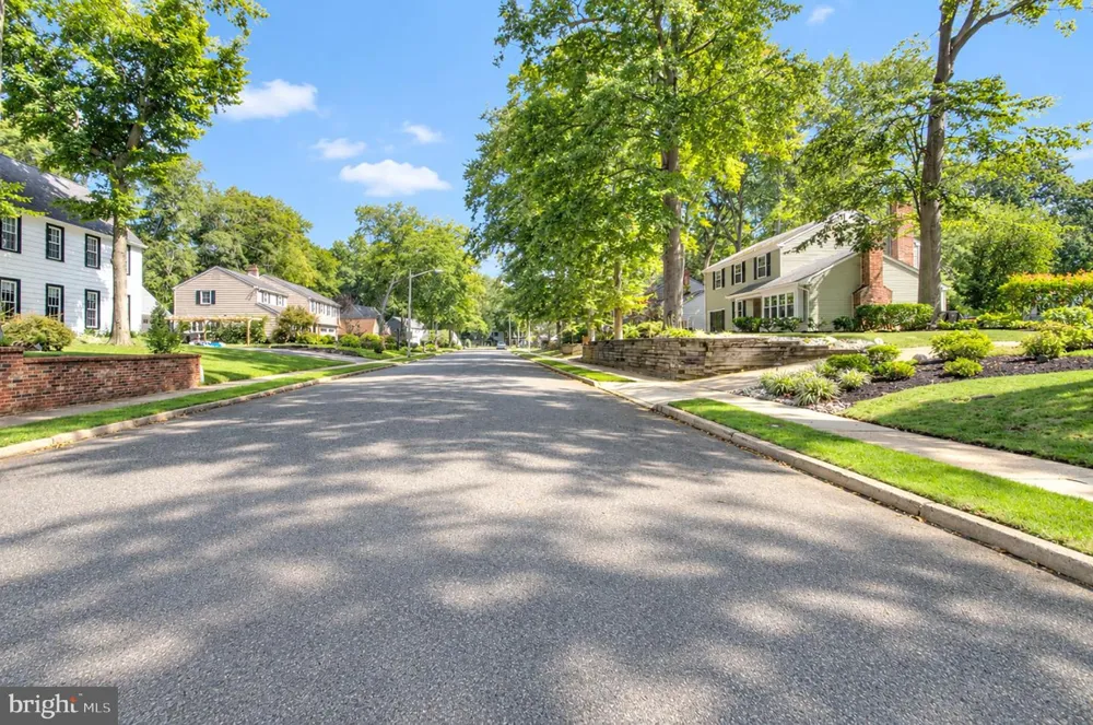 165 WESTOVER DRIVE Delran, NJ 08075