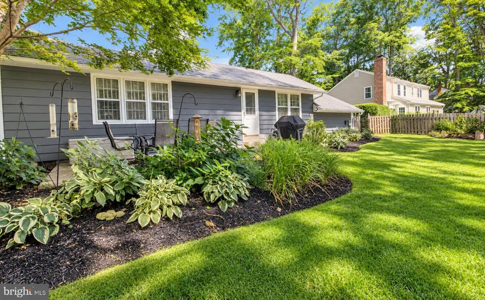 165 WESTOVER DRIVE Delran, NJ 08075