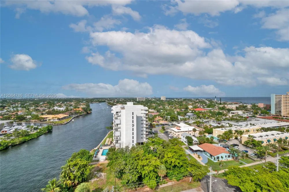 1505 Riverside Dr #1507 Pompano Beach, FL 33062