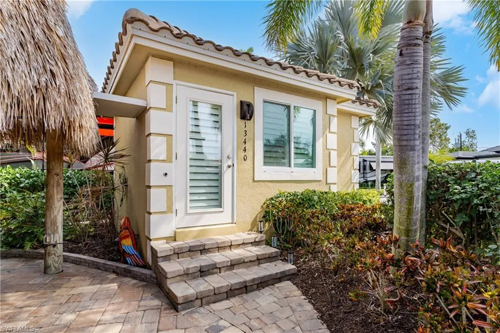 13440 Snook Circle Naples, FL 34114