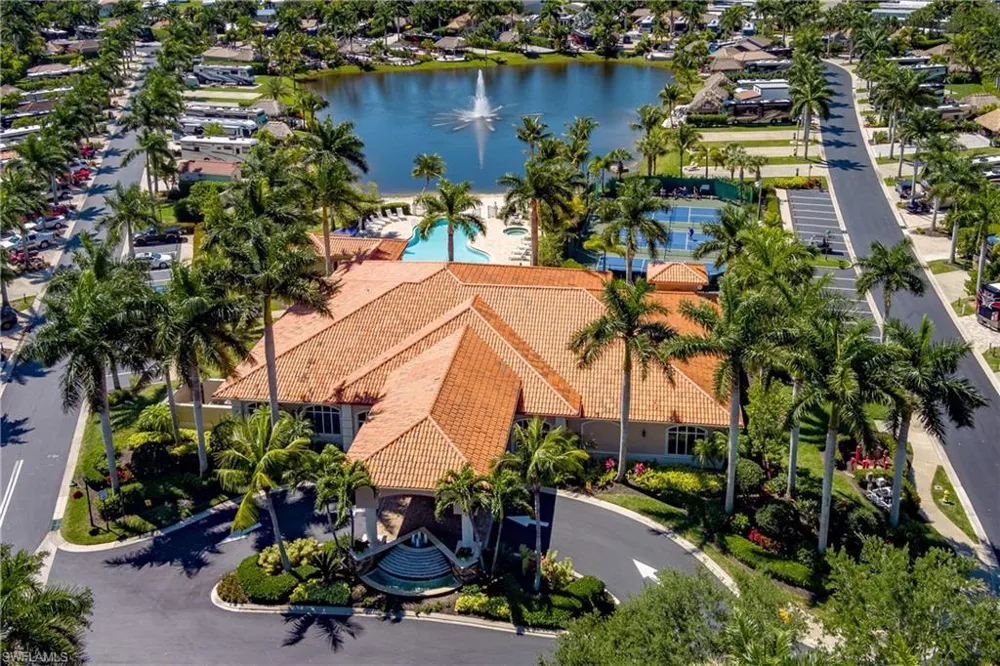 13440 Snook Circle Naples, FL 34114
