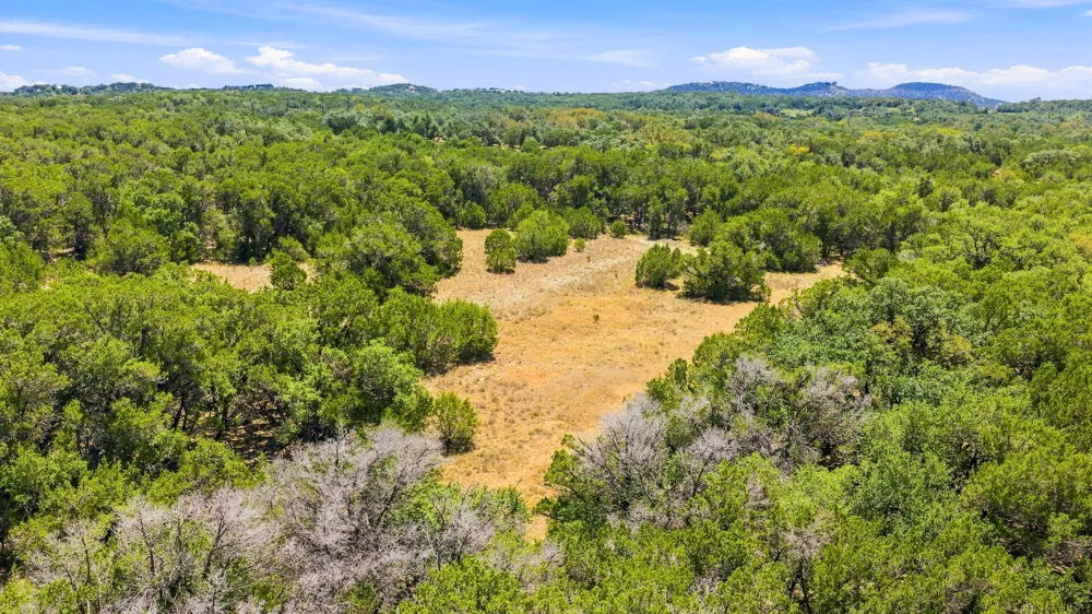 22 Lipan Run Fischer, TX 78623