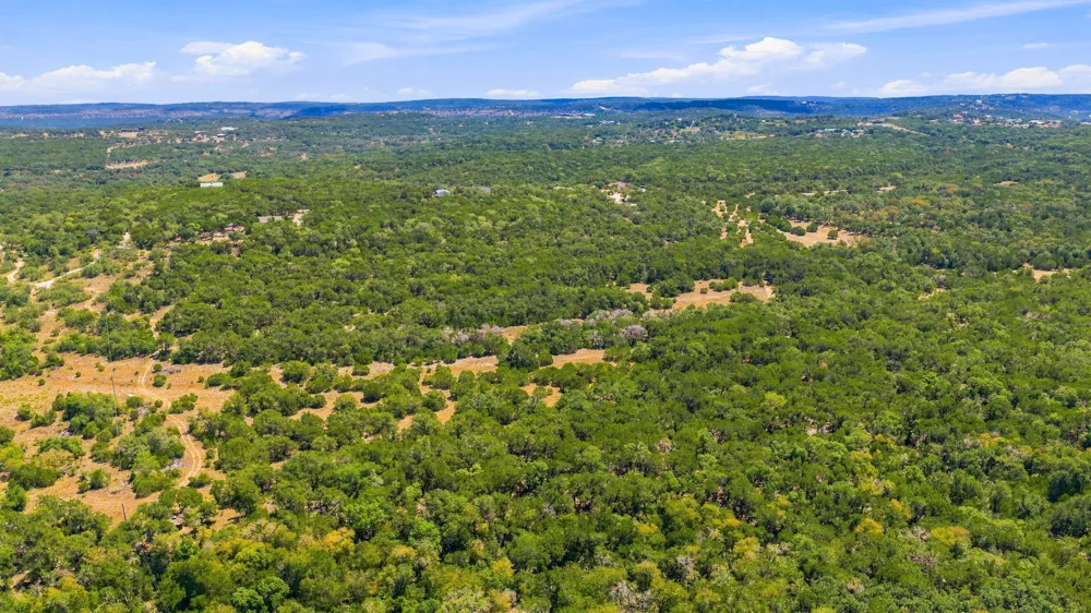 22 Lipan Run Fischer, TX 78623