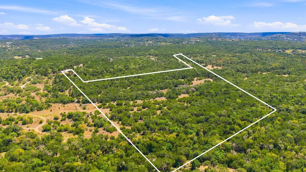 22 Lipan Run Fischer, TX 78623