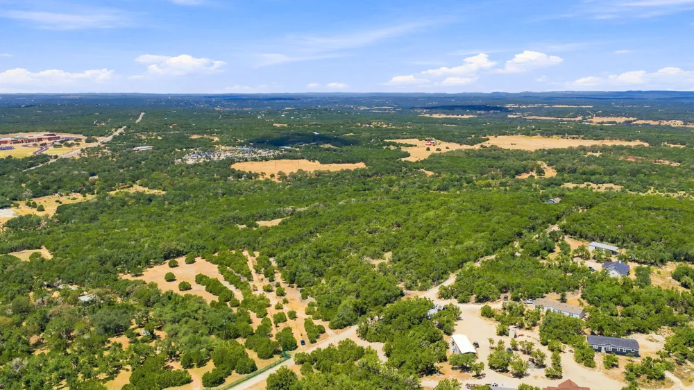22 Lipan Run Fischer, TX 78623