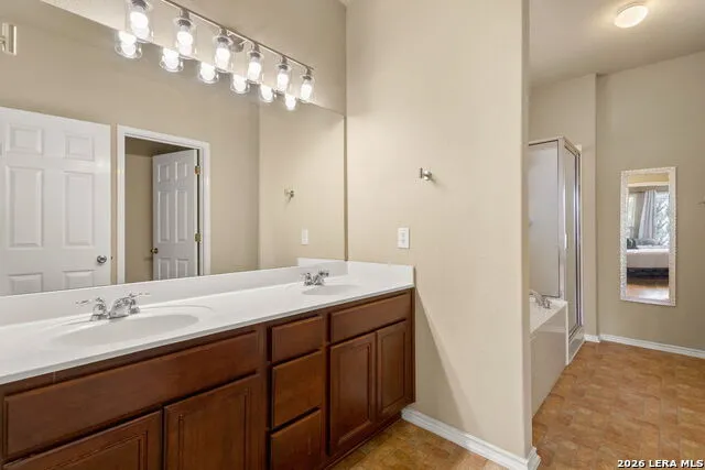 5830 palmetto way San Antonio, TX 78253