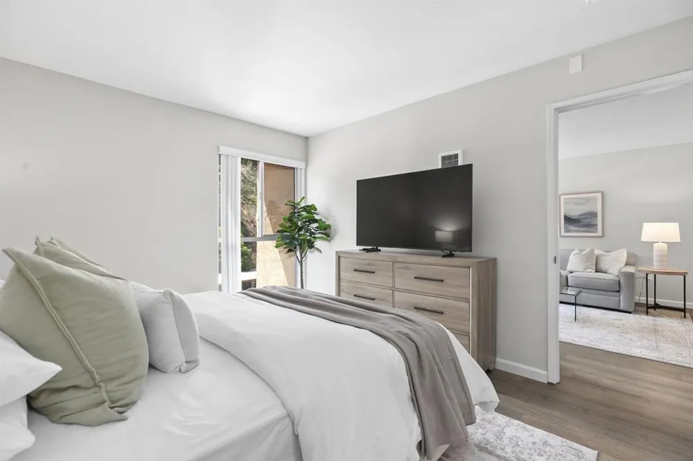 6955 Alvarado Rd. #77 San Diego, CA 92120