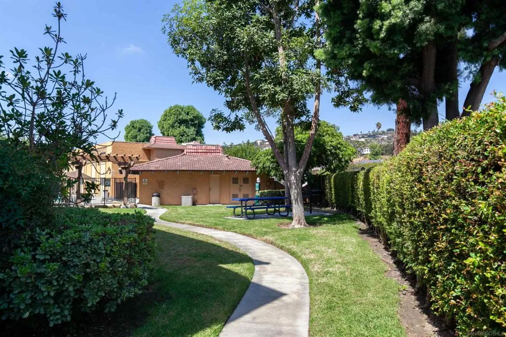 6955 Alvarado Rd. #77 San Diego, CA 92120