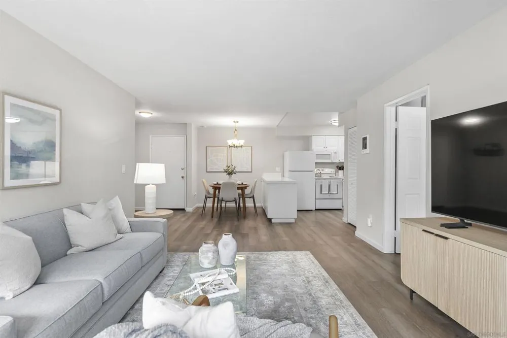 6955 Alvarado Rd. #77 San Diego, CA 92120