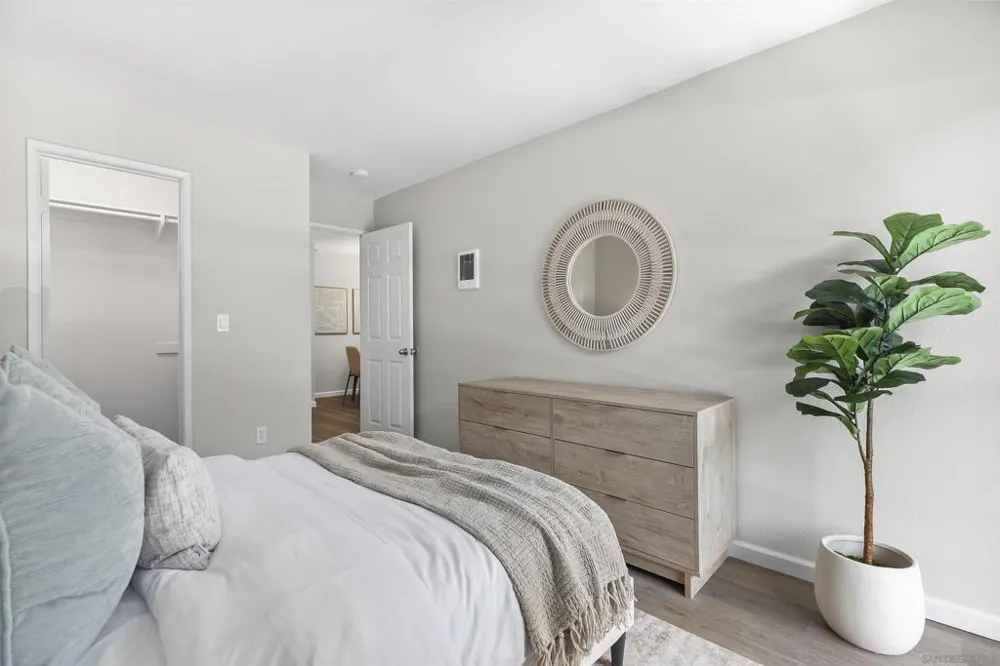 6955 Alvarado Rd. #77 San Diego, CA 92120