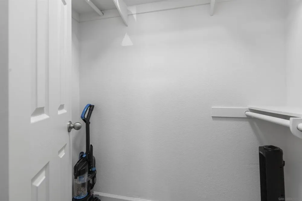 6955 Alvarado Rd. #77 San Diego, CA 92120