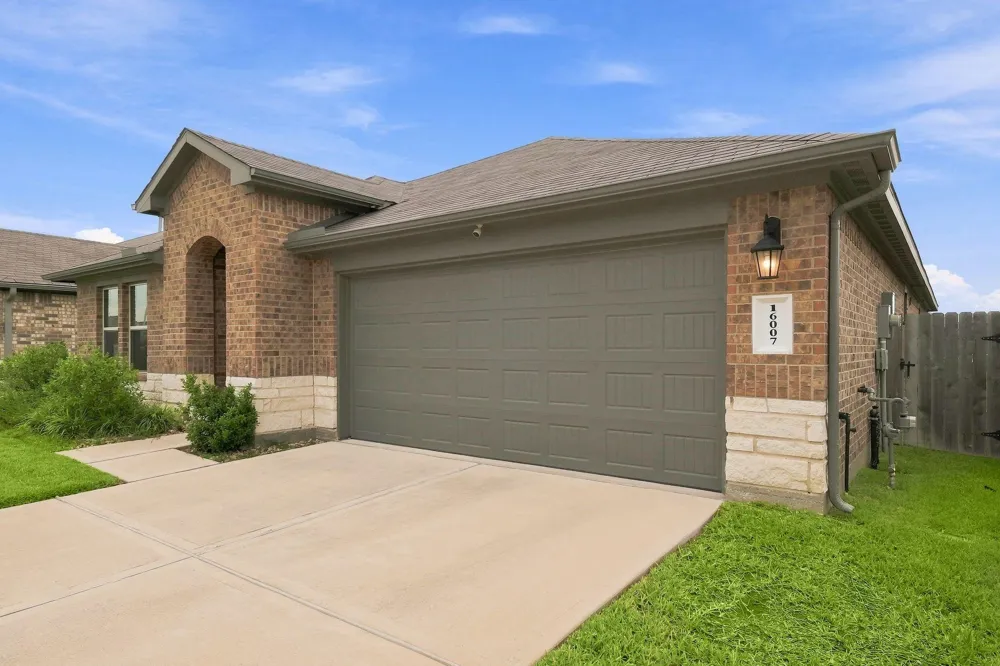 16007 Mersmann Ridge Lane Hockley, TX 77447