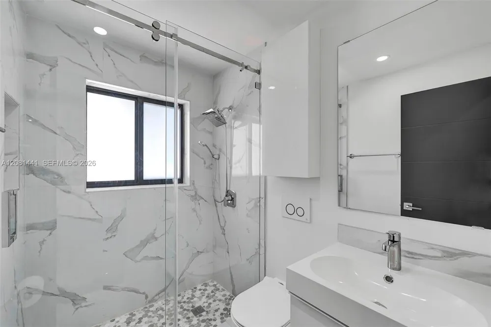 3362 SW 7th St #3362 Miami, FL 33135