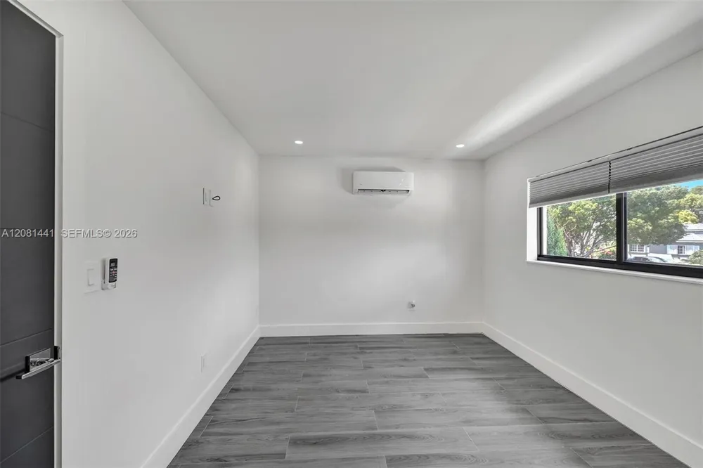 3362 SW 7th St #3362 Miami, FL 33135