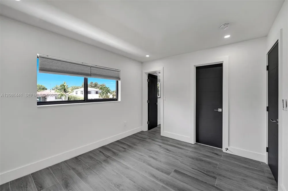 3362 SW 7th St #3362 Miami, FL 33135