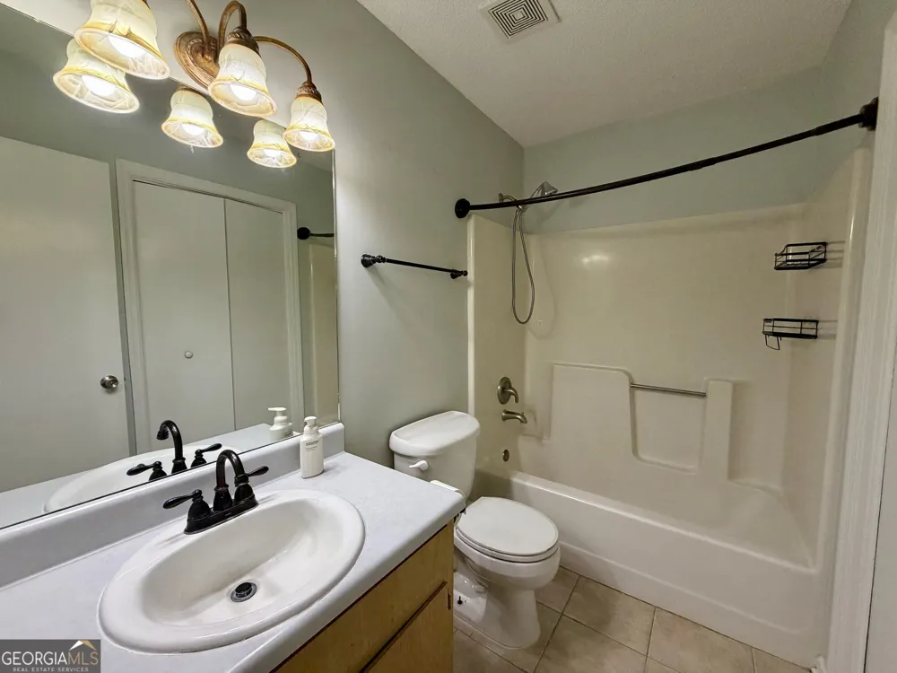 103 Colony Pines DR Kingsland, GA 31548