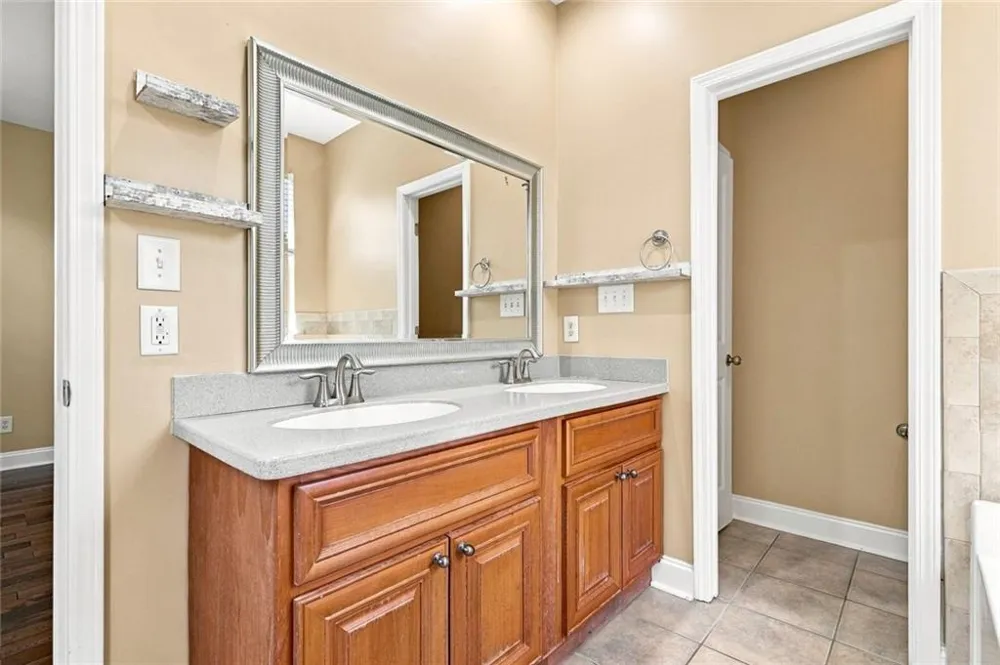 6035 Brookside Oak Circle Norcross, GA 30093