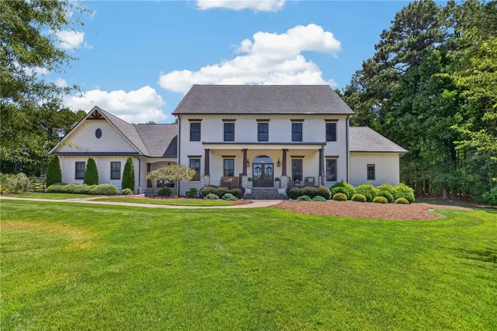 104 Reserve Dr Carrollton, GA 30117
