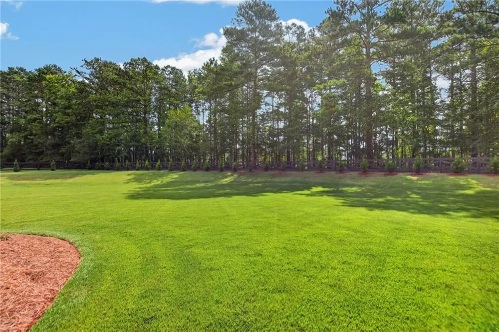 104 Reserve Dr Carrollton, GA 30117